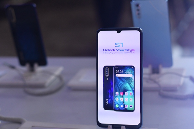 Vivo S1 front
