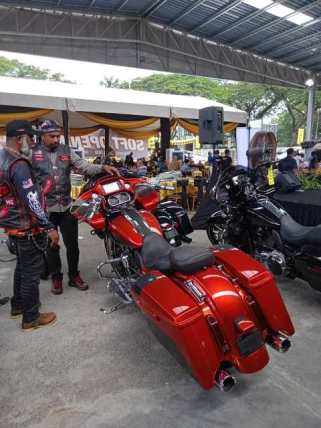 51f638d6-c5f3-41c3-a454-5fc79d02716d