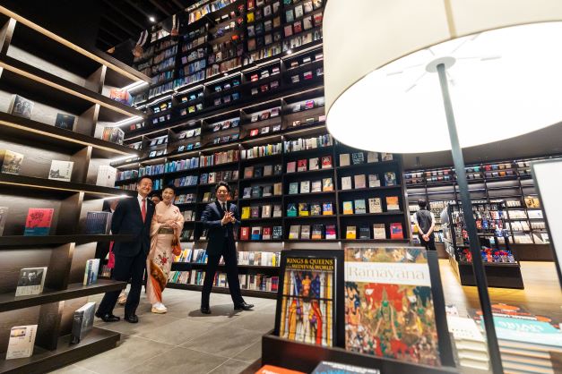 BUKIT JALIL TSUTAYA BOOKS Grand Opening 4 (2)