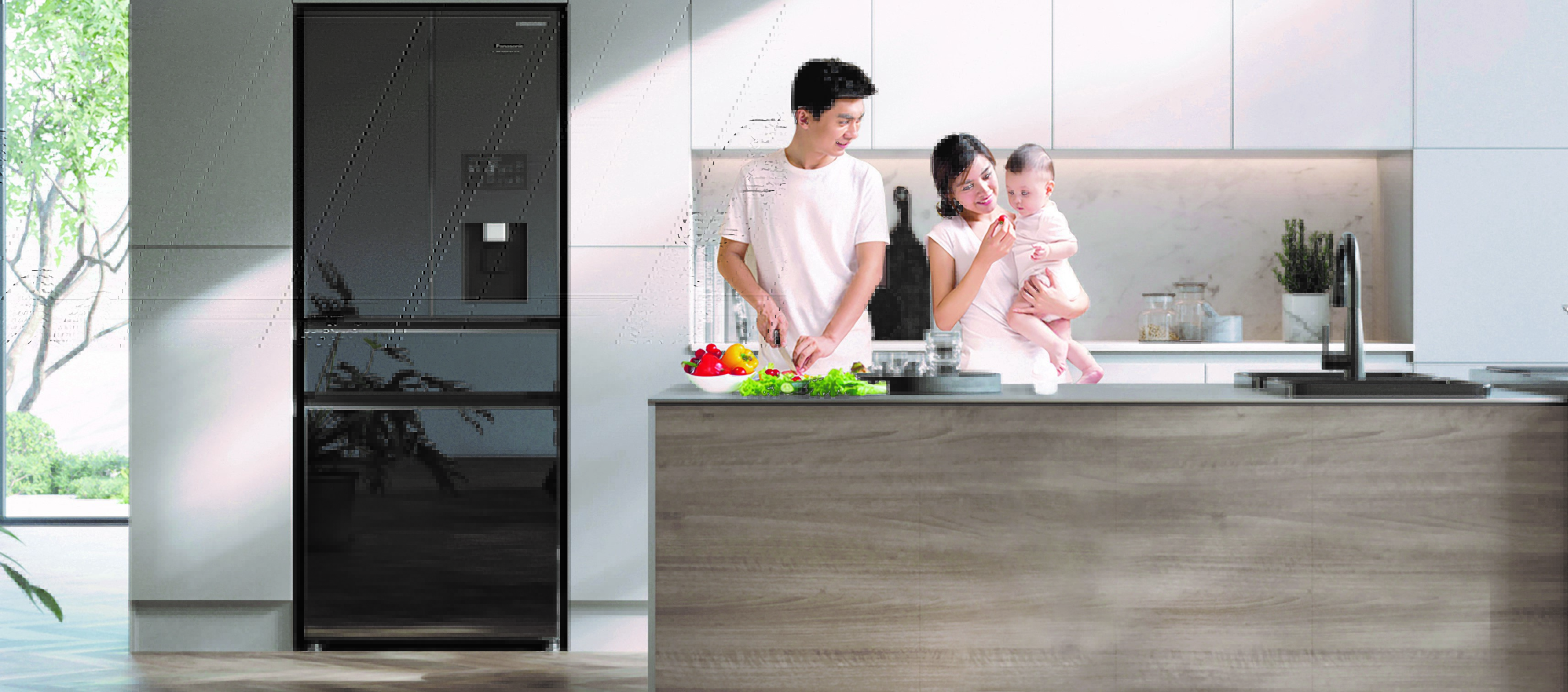 PrimePE_1920x770_LIGHT_family_211108 (2)