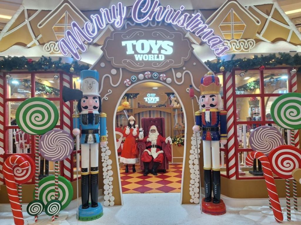 GINGERBREAD CHRISTMAS VILLAGE MERIAHKAN SUASANA MAGIS KRISMAS DI SURIA&nbsp;KLCC