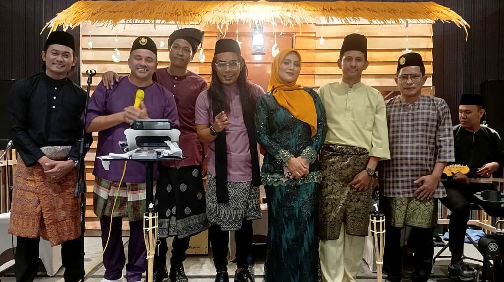 “HARI KEMENANGAN DUNIA” TAMPILKAN 8 ARTIS BARU ANGGUN MUSIC&nbsp;PRODUCTION